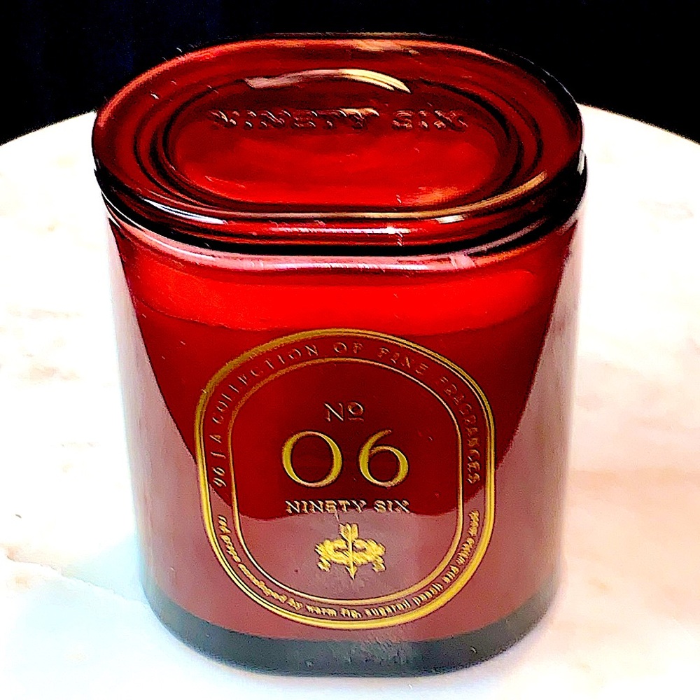 DW HOME CANDLE ROUGE FONCE RICHLY SCENTED NEW 10 oz NINETY SIX 2 WICK